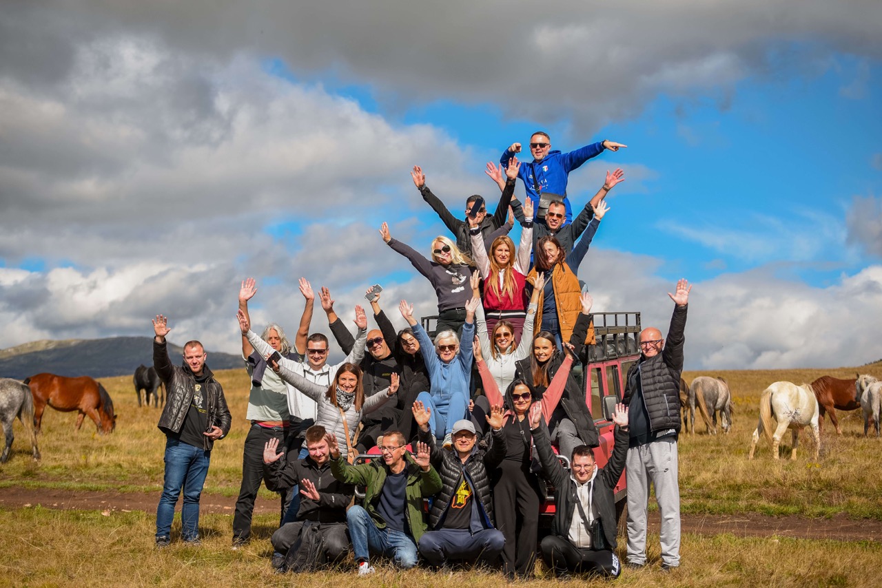 Team building Raiffeisen leasing 1